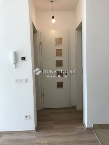 Eladó téglalakás, Budapesten, XIII. kerületben 105 M Ft