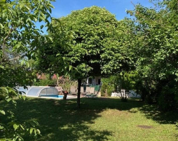 Eladó családi ház, Ábrahámhegyen 98 M Ft, 7+1 szobás