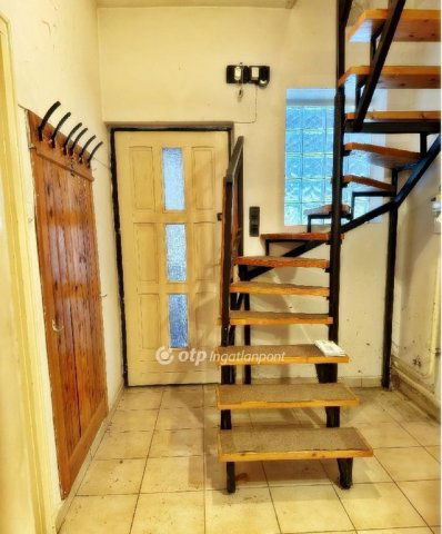 Eladó családi ház, Gárdonyban 69.8 M Ft, 3+1 szobás