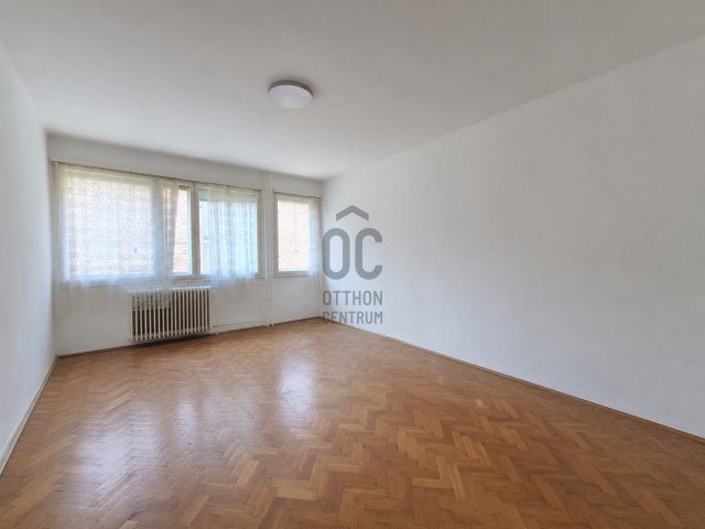 Eladó téglalakás, Budapesten, VII. kerületben, Madách Imre úton