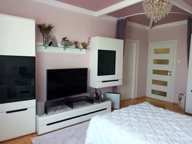 Eladó panellakás, Debrecenben, Füredi úton 69.9 M Ft, 3 szobás