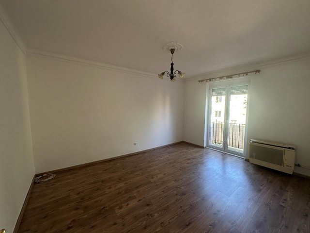 Eladó téglalakás, Budapesten, X. kerületben 41.5 M Ft, 1 szobás