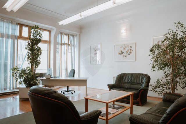 Eladó téglalakás, Budapesten, V. kerületben 533.9 M Ft