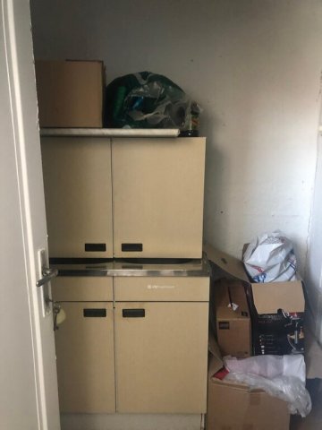 Eladó panellakás, Ajkán 32.9 M Ft, 1+1 szobás