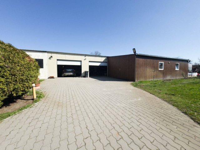 Eladó családi ház, Abádszalókban 70 M Ft, 3 szobás