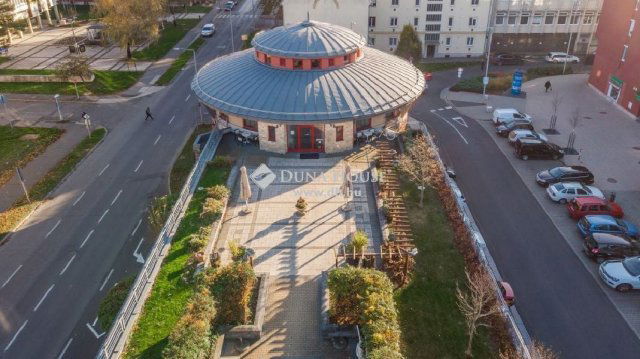 Eladó hotel, Zalaegerszegen 230 M Ft, 10 szobás