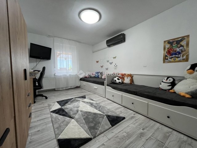 Eladó családi ház, Öskün 52 M Ft, 2 szobás