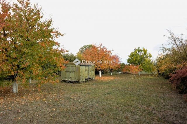 Eladó telek, Szigetszentmiklóson 15.99 M Ft / költözzbe.hu