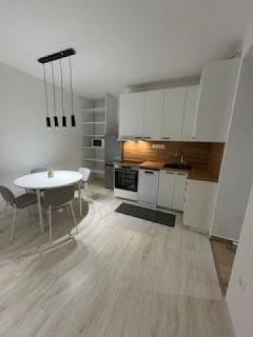 Kiadó téglalakás, albérlet, Debrecenben 220 E Ft / hó, 3 szobás