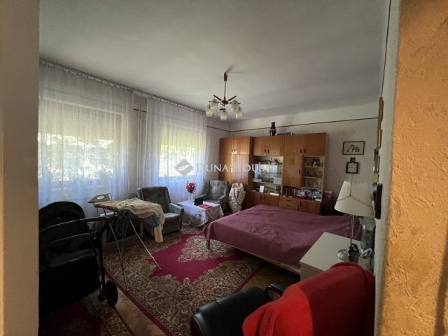 Eladó ikerház, Budapesten, III. kerületben 114.9 M Ft, 3 szobás