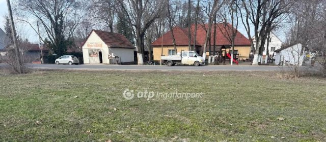 Eladó telek, Hajdúböszörményen 42 M Ft / költözzbe.hu