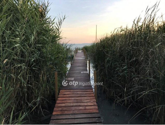 Eladó telek, Balatonkenesén 379 M Ft / költözzbe.hu