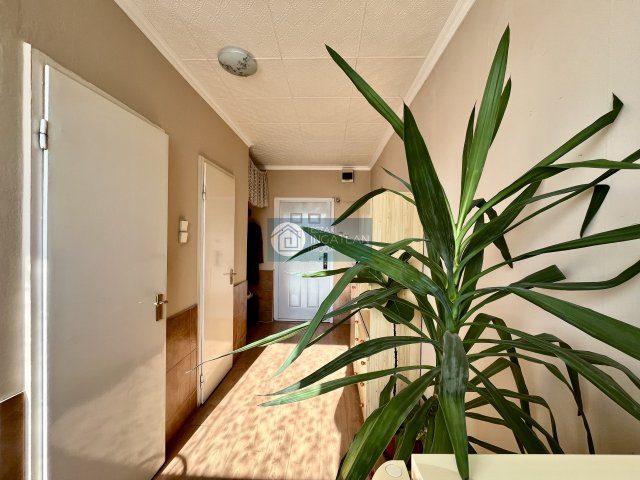 Eladó panellakás, Kazincbarcikán 22.8 M Ft, 1+1 szobás