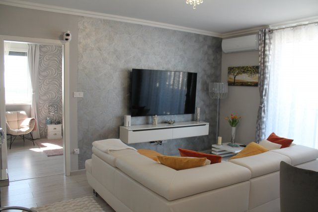 Eladó téglalakás, Tatabányán 71.2 M Ft, 2 szobás