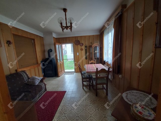 Eladó ikerház, Tényőn 37.5 M Ft, 2 szobás