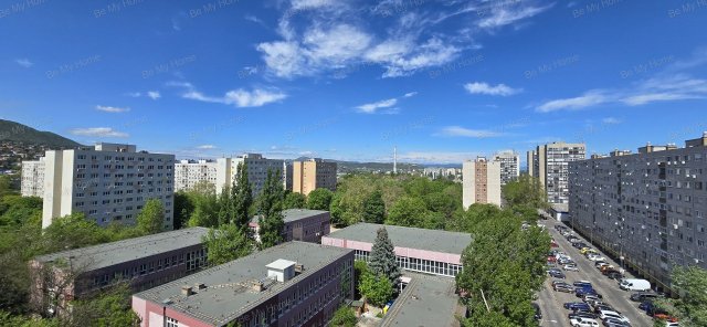 Eladó panellakás, Budapesten, III. kerületben 82.9 M Ft, 3 szobás