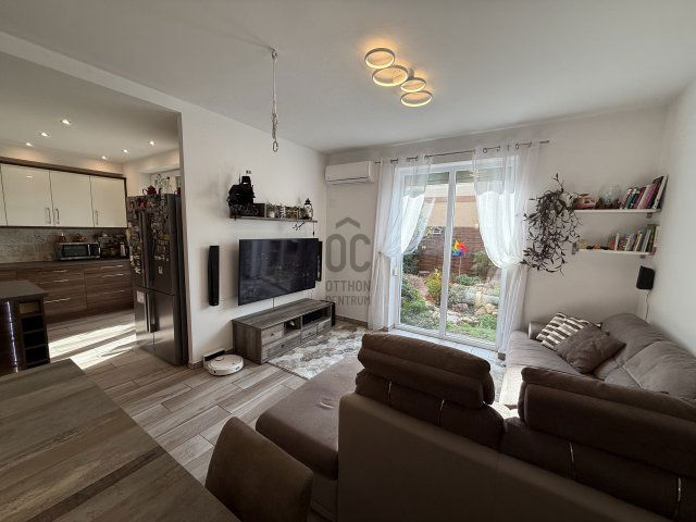 Eladó sorház, Dunaharasztin 149 M Ft, 5 szobás