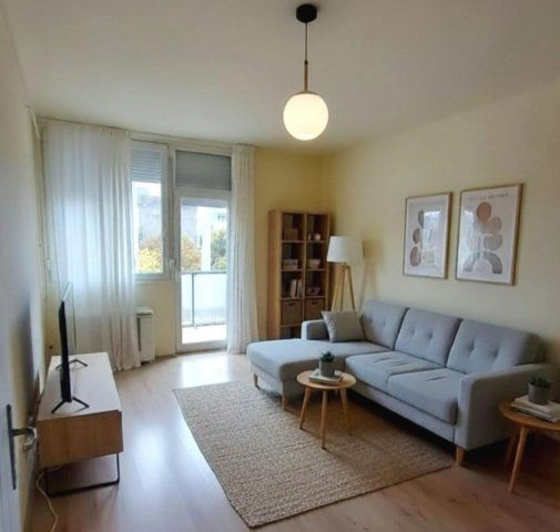 Eladó téglalakás, Kaposváron, Arany János közben 34.5 M Ft