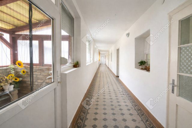 Eladó családi ház, Péterin 45 M Ft, 3 szobás