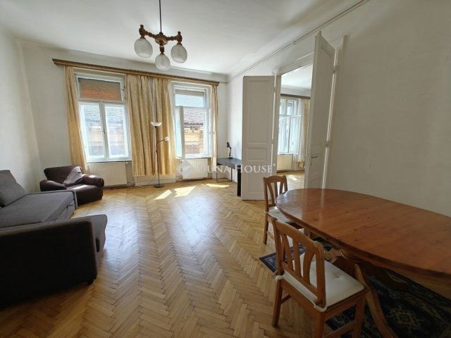 Eladó téglalakás, Budapesten, VIII. kerületben 140.5 M Ft