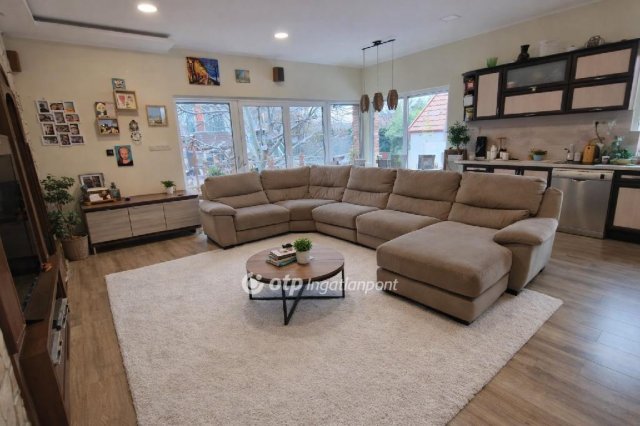 Eladó ikerház, Budapesten, XX. kerületben 169.9 M Ft, 6 szobás