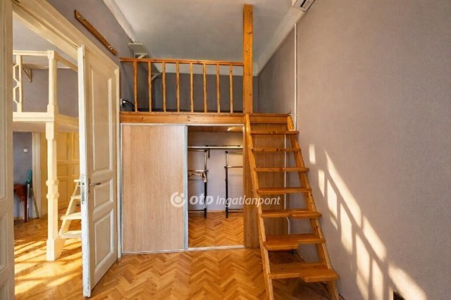 Eladó téglalakás, Budapesten, VIII. kerületben 57.9 M Ft
