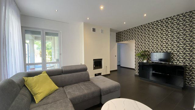 Kiadó családi ház, albérlet, Debrecenben 550 E Ft / hó