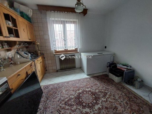 Eladó családi ház, Budapesten, XX. kerületben 229 M Ft