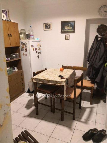 Eladó családi ház, Kecskeméten 65 M Ft, 2 szobás