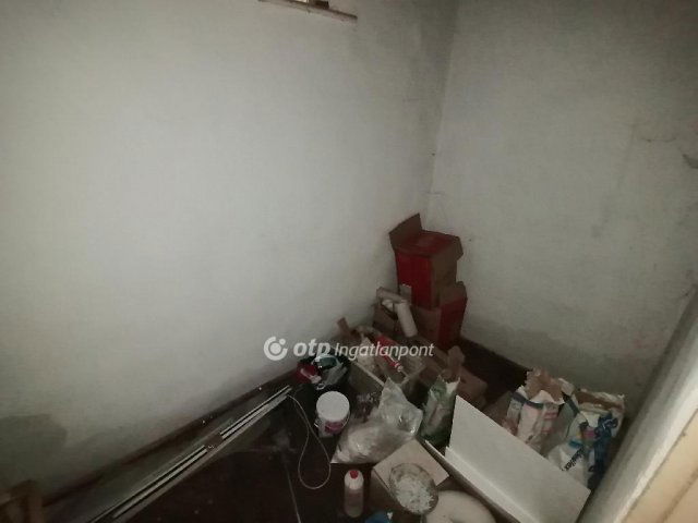 Eladó családi ház, Hajdúböszörményen 41 M Ft, 4 szobás