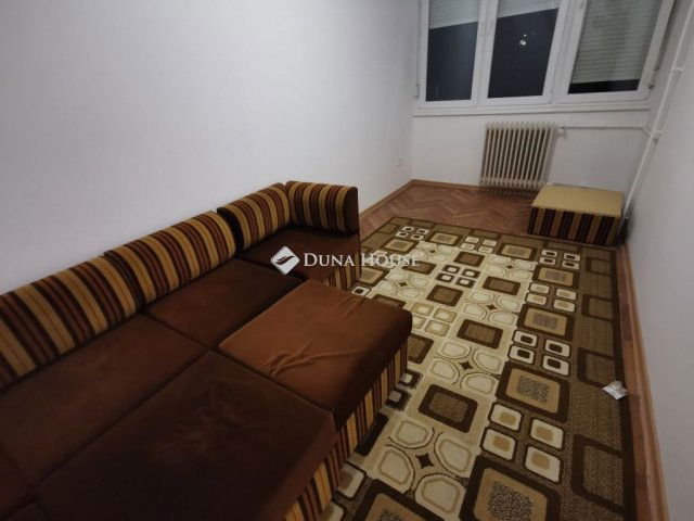 Eladó téglalakás, Tatabányán 37.9 M Ft, 2 szobás