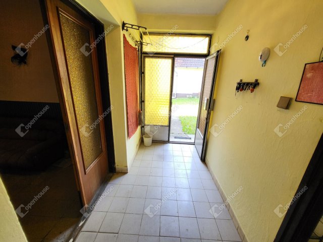 Eladó családi ház, Bakon 16.5 M Ft, 3 szobás