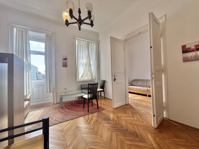 Kiadó téglalakás, albérlet, VIII. kerületben, Teleki László téren