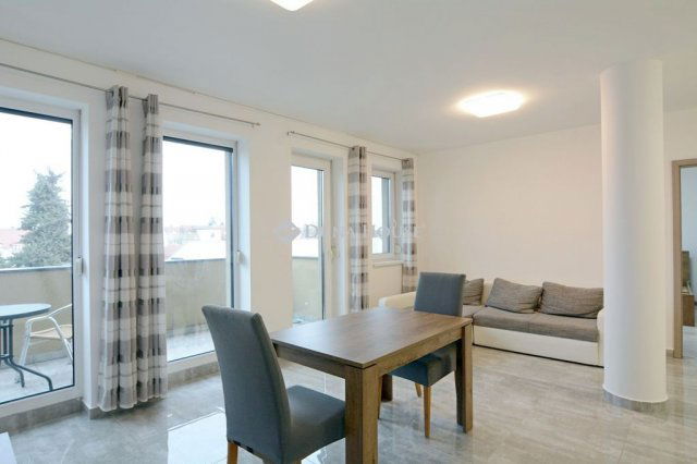 Kiadó téglalakás, albérlet, Kecskeméten 220 E Ft / hó