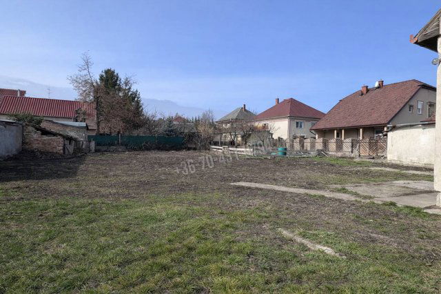 Eladó családi ház, Egerben 89 M Ft, 5+1 szobás