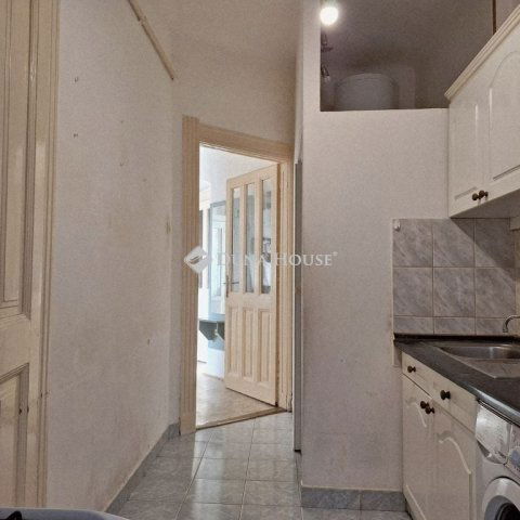 Eladó téglalakás, Budapesten, VIII. kerületben 59.9 M Ft