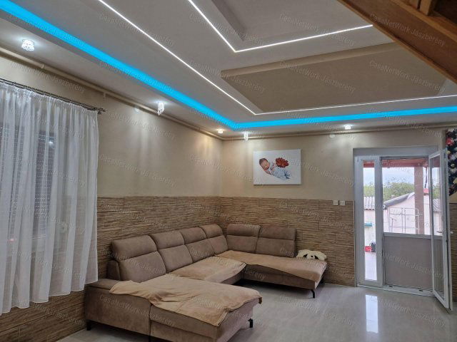 Eladó családi ház, Hevesen 86.9 M Ft, 6 szobás