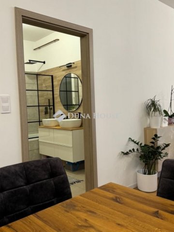 Eladó családi ház, Kerekegyházán 83.9 M Ft, 4 szobás