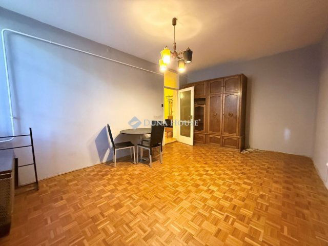 Eladó téglalakás, Budapesten, X. kerületben 45.7 M Ft, 1 szobás