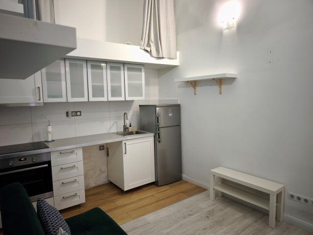 Eladó téglalakás, Budapesten, VIII. kerületben, Víg utcában