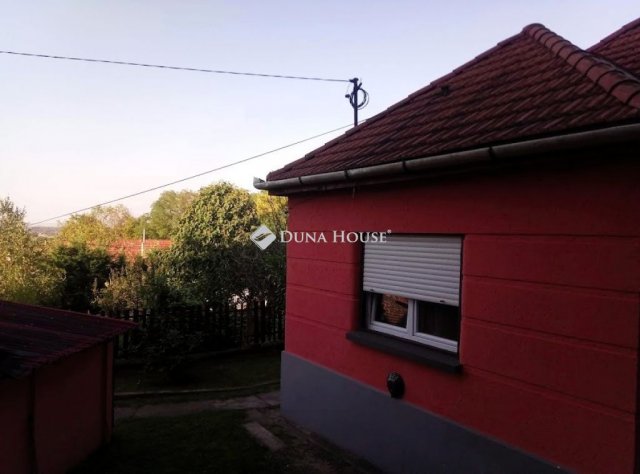 Eladó családi ház, Tokodon 49 M Ft, 4 szobás