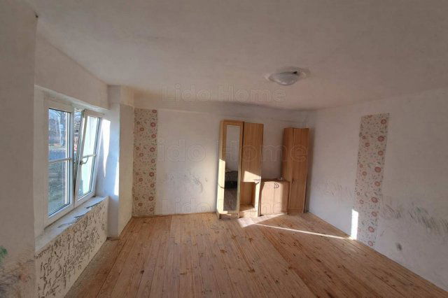 Eladó családi ház, Miháldon 9.5 M Ft, 2 szobás