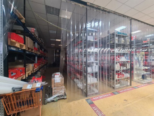 Kiadó üzlethelyiség, Győrött 593 E Ft / hó, 3 szobás