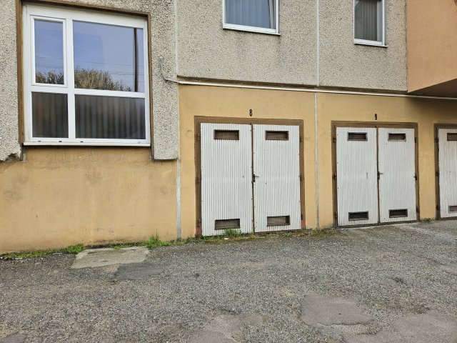 Eladó garázs, Pápán 8.2 M Ft / költözzbe.hu