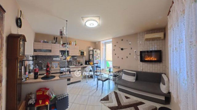 Eladó családi ház, Mezőnagymihályon 17.9 M Ft, 1 szobás