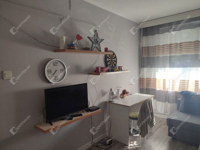 Kiadó panellakás, albérlet, Tatabányán 170 E Ft / hó, 2 szobás