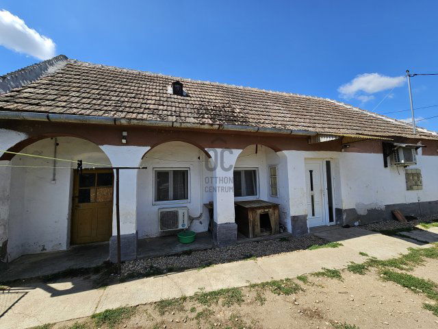 Eladó családi ház, Répceszemerén 13.99 M Ft, 2 szobás