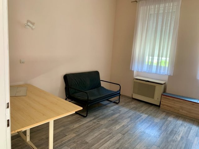 Kiadó téglalakás, albérlet, Debrecenben 150 E Ft / hó, 1 szobás