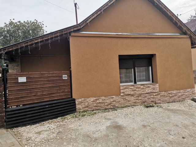 Eladó családi ház, Tiszakécskén, Árpád utcában 45 M Ft