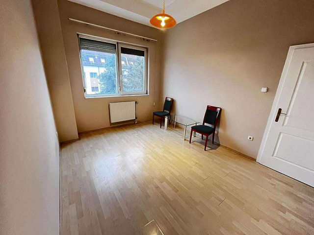 Eladó téglalakás, Budapesten, XVI. kerületben 89.9 M Ft